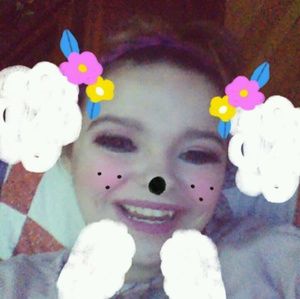 Meet your Posher, Allyssa